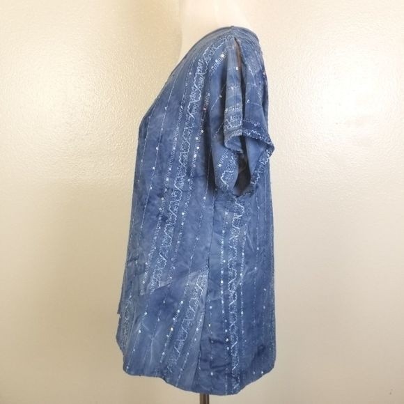 Shannon Ford NY Blue Sequin Split Sleeve Top Size Medium - Picture 3 of 9